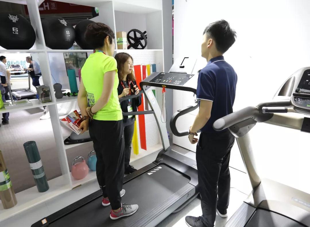 健身器材-kaiyun开云电竞阿里语音智能A5跑步机